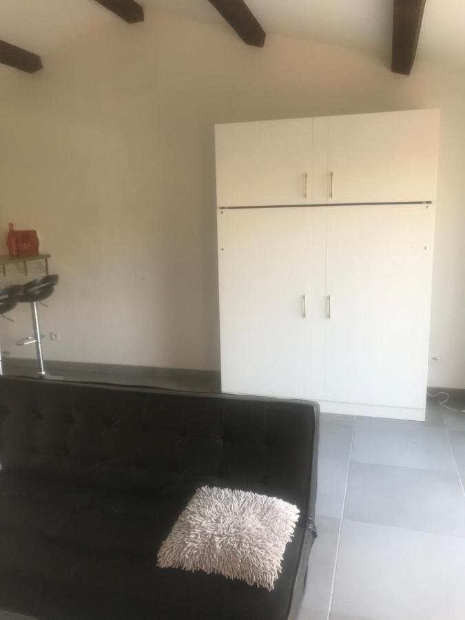 Villa Studio 30 M² Lançon-Provence Exterior foto